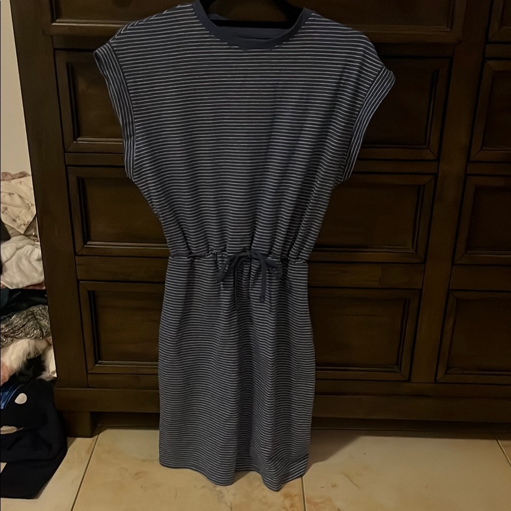 A New Day Gray Ribbed Ruched Sheath Dress